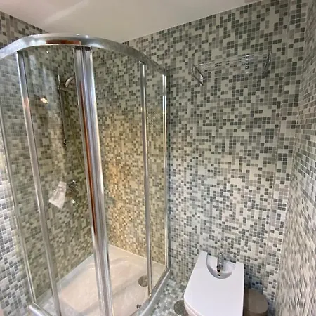 Apartament Marfolin 20 *